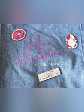Carrie Underwood VIP Bag And Pin Set